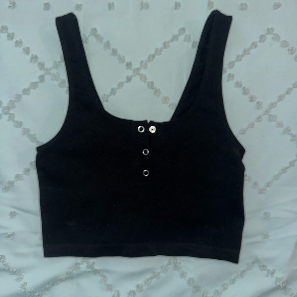 Black Sleeveless Top